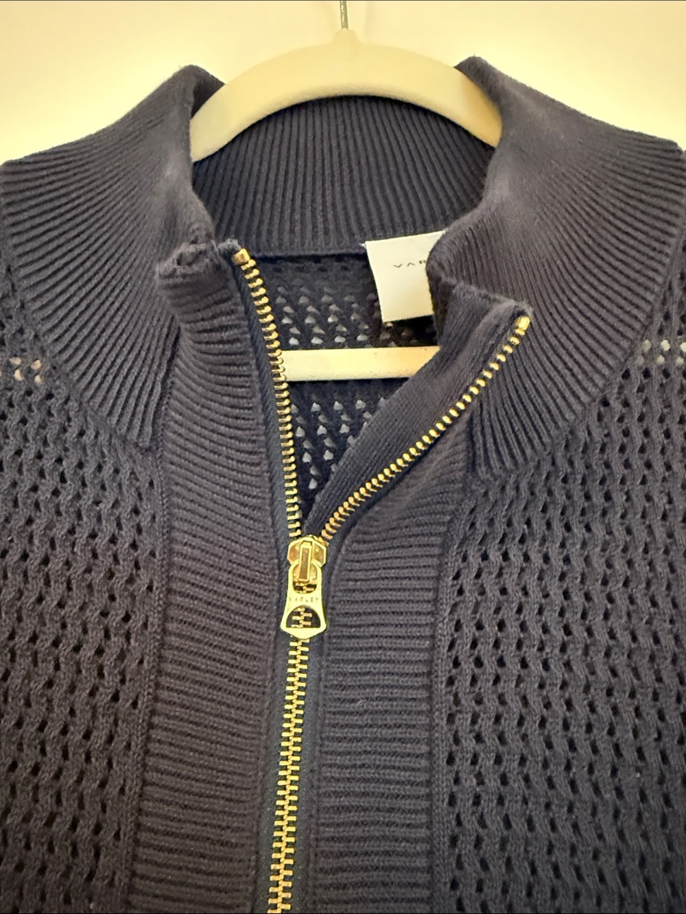 Varley Half-Zip Pullover - Picture 3 of 7